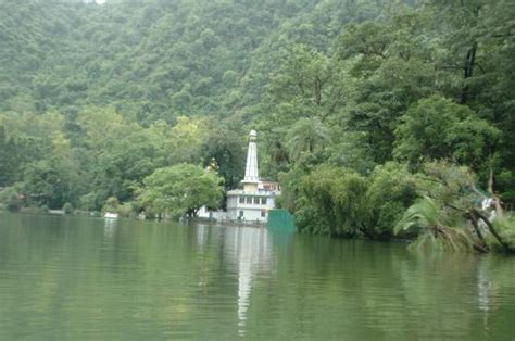 Renukaji Lake And Temple Picture Of Renuka Lake Himachal Pradesh