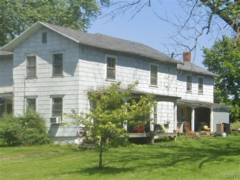 348 E Elm St Penn Yan Ny 14527 Mls S1501776 Trulia