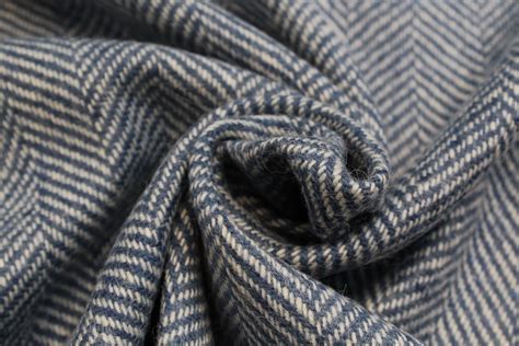 Pure New Wool Large Herringbone Tweed Fabric Cz18