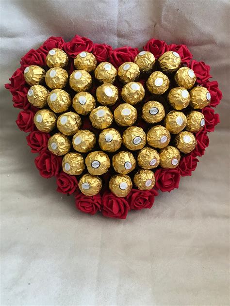 Ferrero Rocher Chocolate Heart Roses Cadeau Cadeau Anniversaire