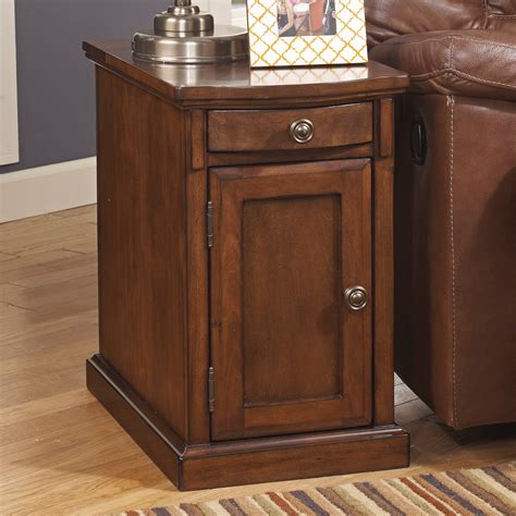 Signature Design By Ashley Laflorn Medium Brown Power Chair Side End