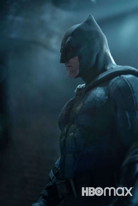 Closer Look At Ben Afflecks Batman In Justice Leagues Directors Cut