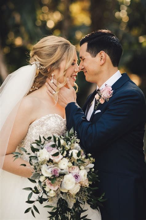 Die vielzahl der verschiedenen hochzeitskleider ist in den letzten jahren enorm gestiegen. Hochzeits-Haar und Make-up Anaheim #anaheim #hochzeits ...