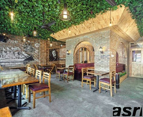Taman kering lebih menitikberatkan pada unsur hardscape seperti penggunaan kerikil, dinding bertekstur, sclupture, dan. Desain Interior Cafe Retro | Desain Rumah Minimalis ...