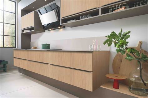 Aménagement et décoration d'une maison de village dans les alpilles arti's design. Home staging cuisine : astuces et conseils | Home staging, Kitchen decor, House interior