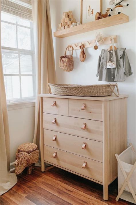 14 Stylish And Smart Changing Table Ideas For The Nursery Nursery