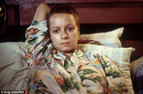 Samantha Morton Reveals She Was The Victim Of Sexual Abuse When She Was 13 Daily Mail Online
