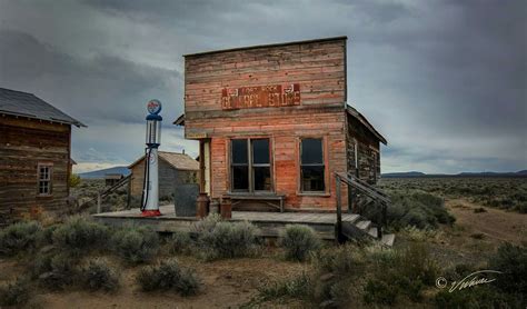 Pin By Jimmy Fox On Wild West Town House Styles West Town Wild West