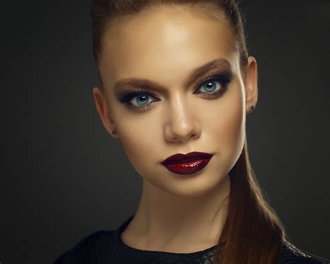 wallpaper face women model portrait simple background blue eyes makeup fashion nose