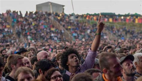 Primavera sound will be back in 2022 bigger than ever before after calling off the 2020 and 2021 editions. Suspenden hasta 2022 festival Primavera Sound en España ...