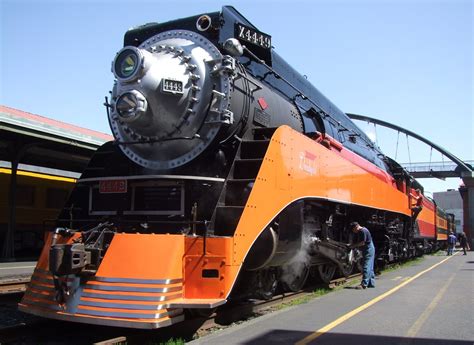 Wunderful steam bath / steam sauna with arch, completely built as a tepidarium (all heated with infrared heat) ans soleum (a brine atomization in a steam bath). DSCF5034a | 4449 Steam train in Portland, Oregon | Sam ...