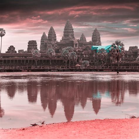 Angkor Wat Temple With Reflecting In Water Stock Image Image Of
