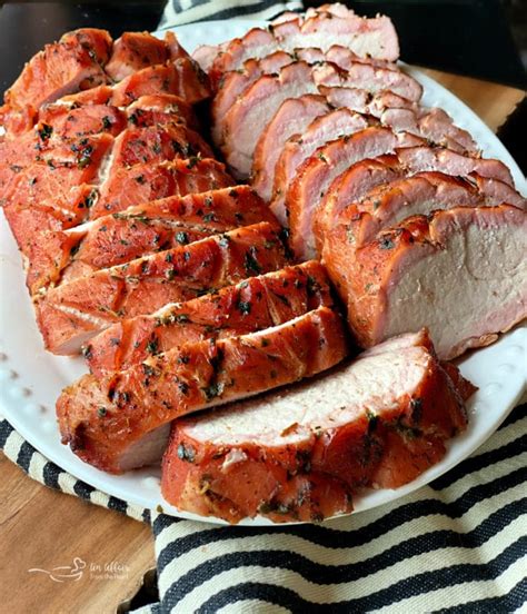 Elegant but easy to cook, pork tenderloin is the perfect cut of meat for all occasions, from weeknight dinners to spectacular parties. Traeger Pork Tenderloin Recipes / Smoked Pork Tenderloin Tender Tasty Moist : Grilled pork ...