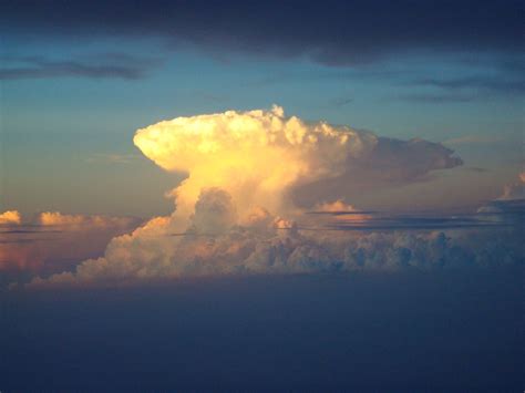 Awesome Cloud Formation Beautiful But Deadlyan Afterno Flickr