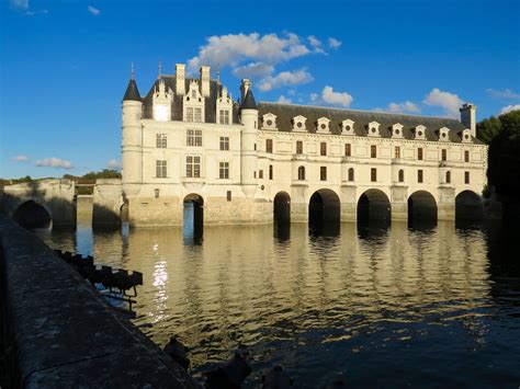 Loire Valley-Famous for Chateaux & Formal Gardens - How the Walleighs ...