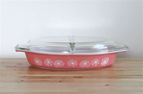 Pink Pyrex Pink Daisy Divided Dish Promotional Etsy Pink Pyrex