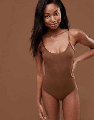 Body Nude En Color Oscuro Naked Collection De Nubian Skin Asos