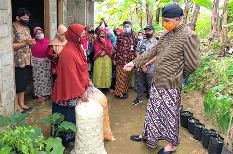 Statistik bisnis sekolahtinggiagama islam negeri (stain) kudus ruang lingkup statistik & statistika danang kurniawan,se,.mm. Ruang Lingkup Dishanpan Prov Jateng - dinas ketahanan ...