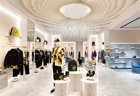 Top Luxury Clothing Stores Best Design Idea