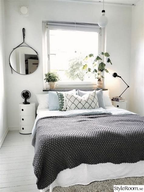 Small Simple Master Bedroom Decor Besthomish