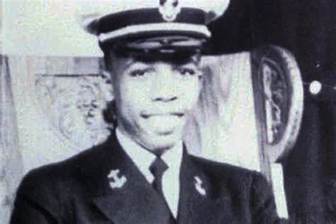Wesley A Brown 85 First African American To Graduate From Us Naval