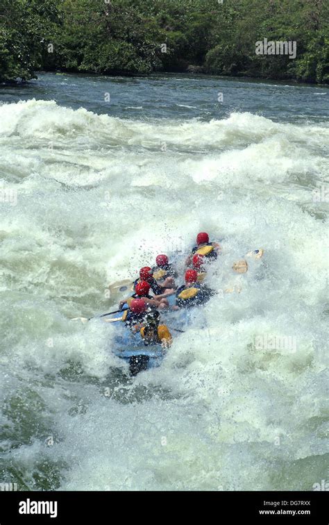 Rafting Bujagali Falls Jinja Uganda Stock Photo Alamy