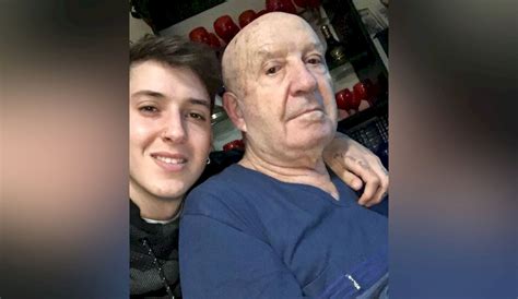 Se llevó a cabo a través de zoom y participaron familiares, exjugadores y excolaboradores que acompañaron a lo. Carlos Timoteo Griguol tuvo una leve mejoría en su estado ...