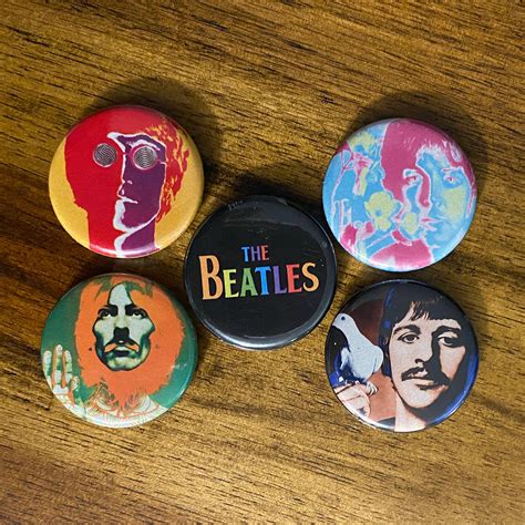 Office Products Genuine The Beatles George Harrison Button Badge Pin