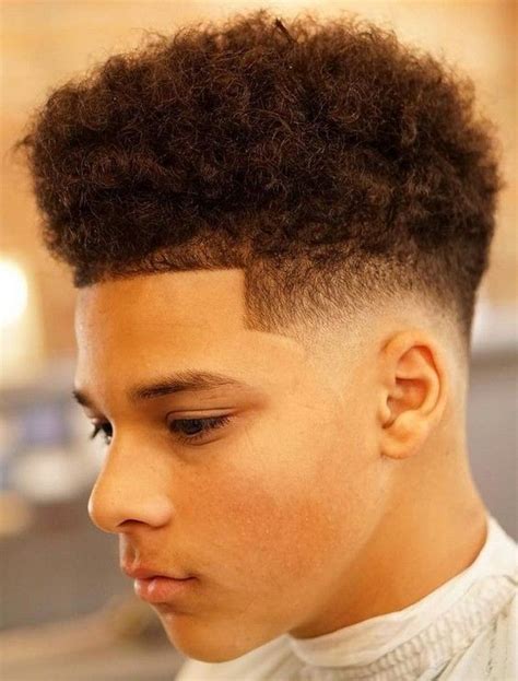 You can ask your barber for a low, mid or high taper fade haircut or an undercut. Más de 25 ideas increíbles sobre Taper fade en Pinterest | Corte de pelo bajo, Cortes de pelo ...