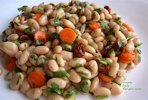 Great northern bean recipes from other bloggers: Northern Beans Salad with Sun-Dried Tomatoes - Simple Daily Recipes