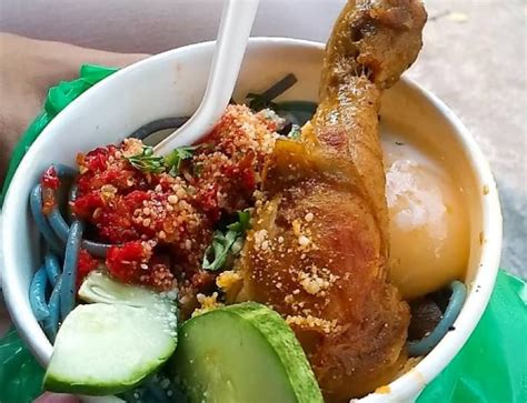 Pulau ini disambungkan ke semenanjung malaysia melalui tiga akses utama: Nasi lemak pasta at Penang International Food Festival ...