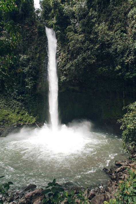 Adventure And Waterfalls In La Fortuna — Costa Rica — Haarkon