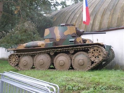 Ckd Lt Vz 38 Czechoslovakian Light Tank War Tank Army Tanks Czech Tanks