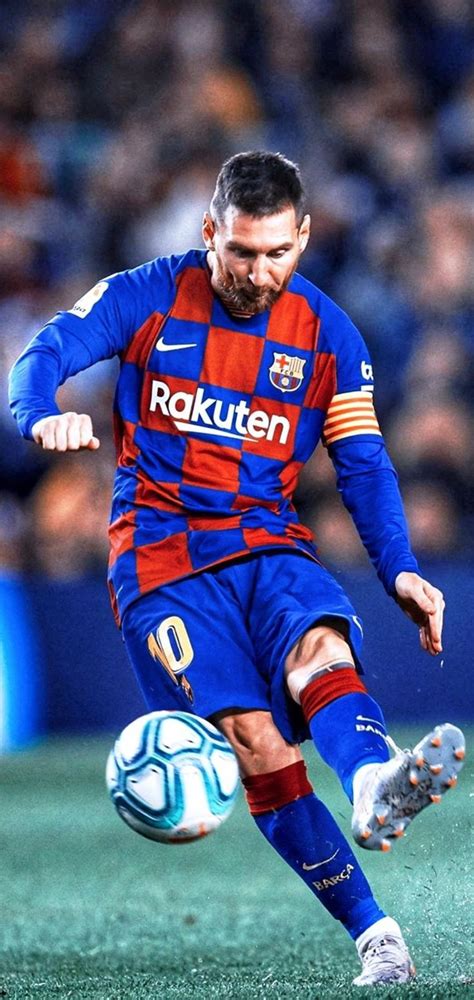 Talking secrets with a smart monkey. Lionel Messi en 2020 | Gifs de futbol, Fútbol de barcelona ...