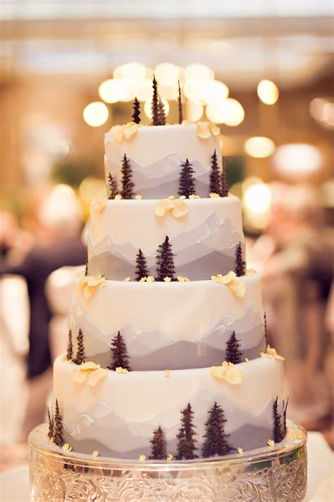 Rocky Mountain Themed Cake Mountain Wedding Cake Winter Wedding Cake