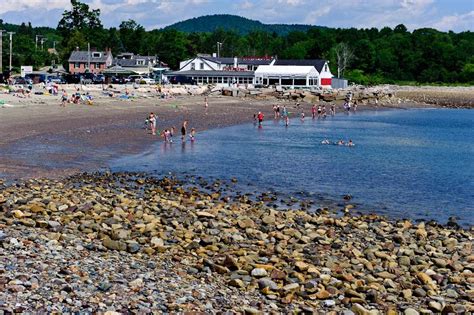 The Best Little Beach Towns In Maine Beach Town Lincolnville Beach