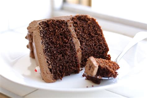 Buttermilk Chocolate Cake Recipe The Hungry Hutch