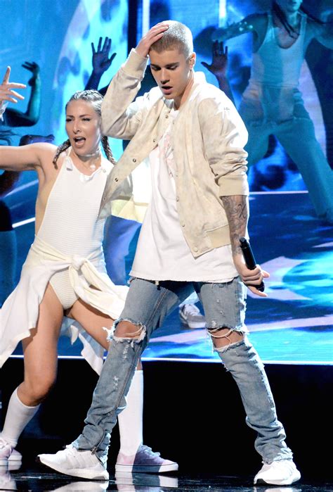 Every Photo You Need Of Justin Bieber At The 2016 Bbmas Billboard Music Awards