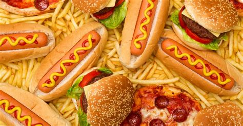 You can find american, italian, chinese, mexican and asian food in. New Study Shows Fast Food Shrinks Our Brains And Affects ...