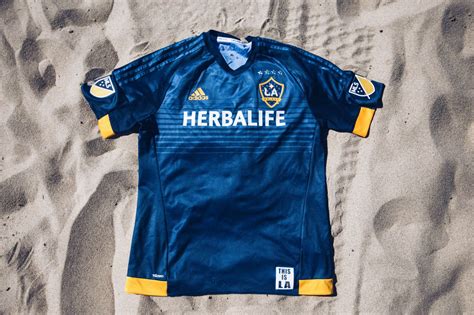 As soccer jerseys, we are happy to show you the special aspects and it unique texture. LA Galaxy 2015 Away Jersey Released - Footy Headlines