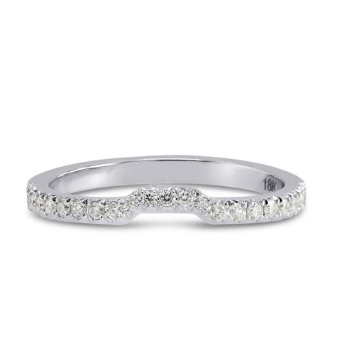 Контурное бриллиантовое обручальное кольцо (общий вес 0.15 карат) в Москве