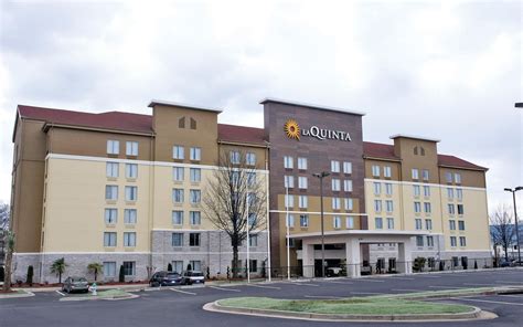 La Quinta Inn And Suites By Wyndham Atlanta Airport North Hapeville Ga