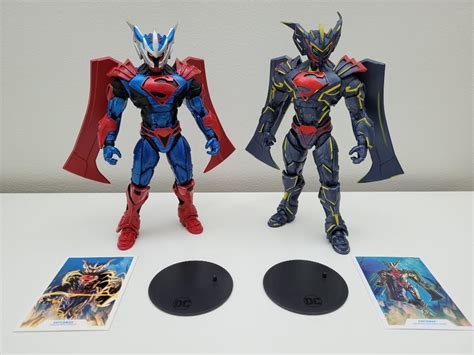 Mcfarlane Superman Unchained Armor Set Of 2 Versions Dc Multiverse