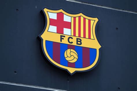 Futbol club barcelona, commonly referred to as barcelona and colloquially known as barça (ˈbaɾsə), is a spanish professional football club based in barcelona, that competes in la liga. شعار نادي برشلونة - موسوعة
