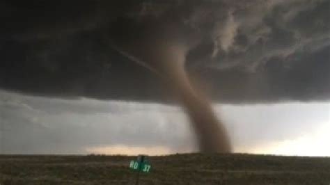 Captan Espectaculares Imágenes De Cuatro Tornados En Colorado