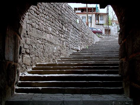 060412057f Ankara Kalesi Genç Kapı galpay Flickr