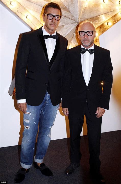 As previously mentioned, this fantastic drummer is just as you might have anticipated the wedding was lavish with star guests such as harry styles, alexa the italian fashion model, jewelry designer, and philanthropist elsa peretti was famous for her works. Kelly Osbourne and Pixie Geldof get their designer goth on ...