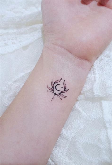 53 Small Meaningful Tattoo Design Ideas For Woman To Be Sexy Page 28