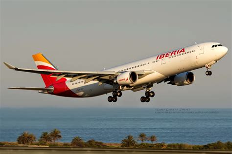 A330 Iberia En Barcelona