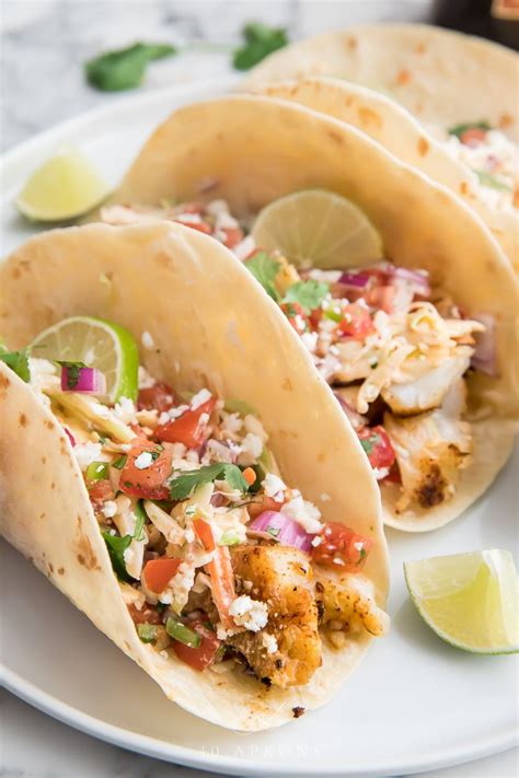 Easy Fish Tacos With Slaw And Chipotle Sauce Recipe Easy Fish Tacos